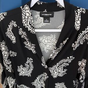 Liz Claiborne Black and White Paisley Top